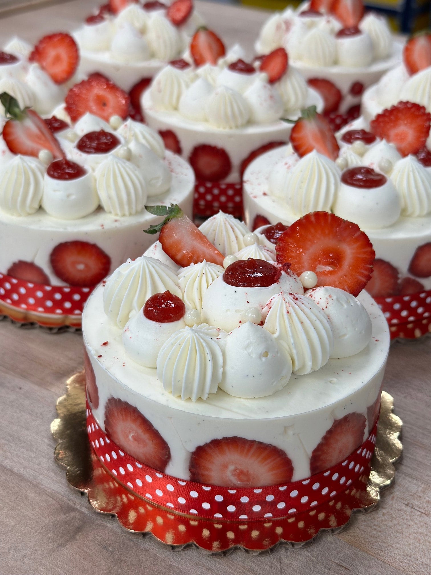 THURSDAY Fraisier Strawberry Cake PICK UP 8/31 8AM2PM Poulette